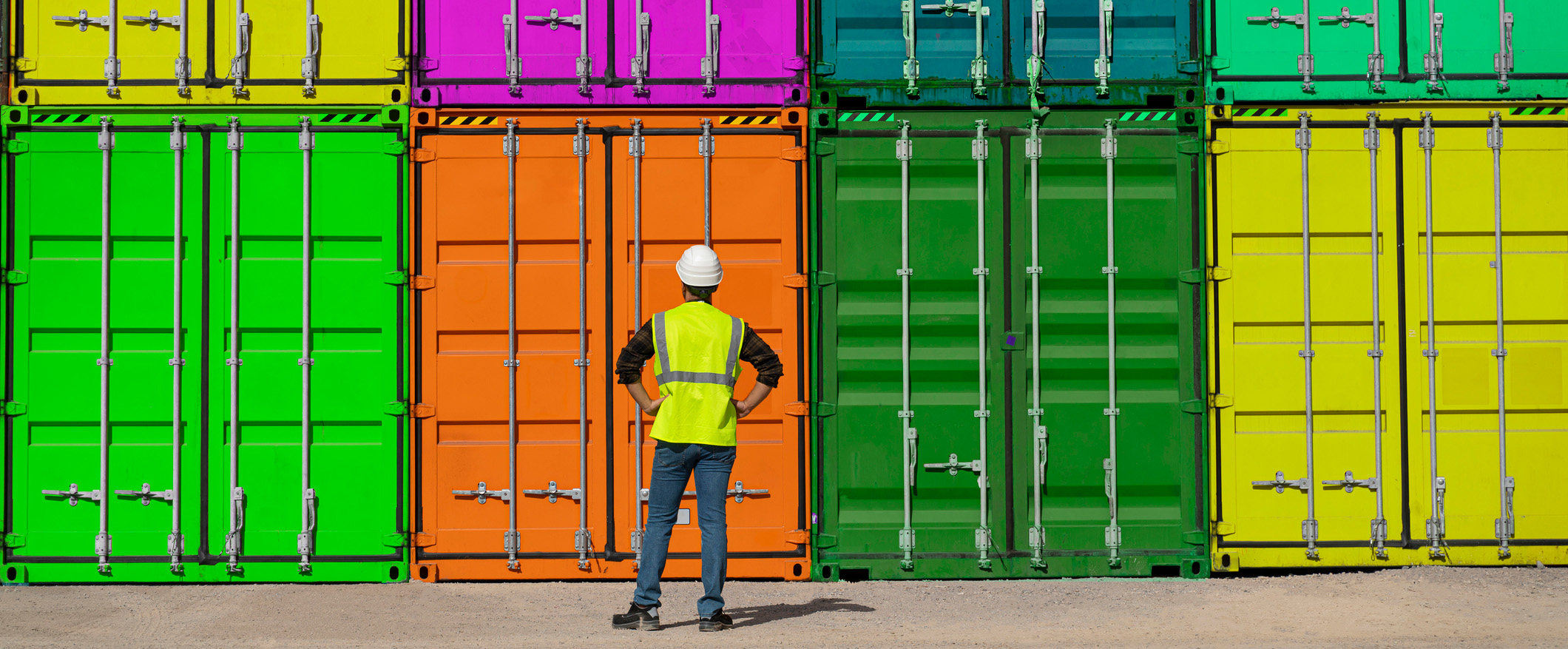 Our refurbished shipping containers provide lots of logistical flexibiity